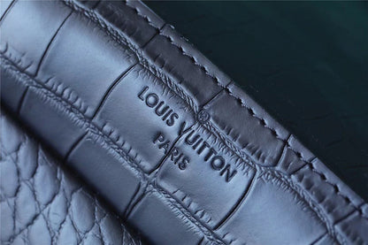 Franco Shops - Louis Vuittons  - 10211