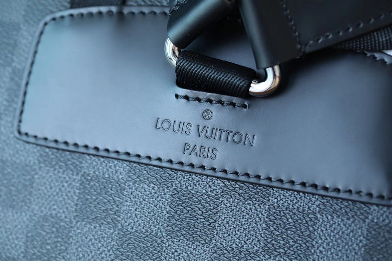 Franco Shops - Louis Vuittons  - 9715