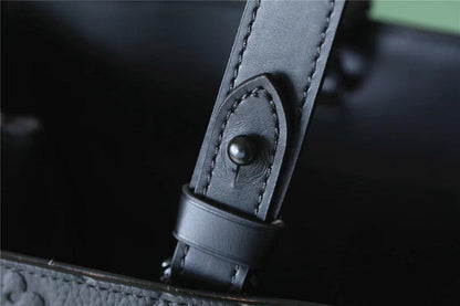 Franco Shops - Louis Vuittons  - 9787