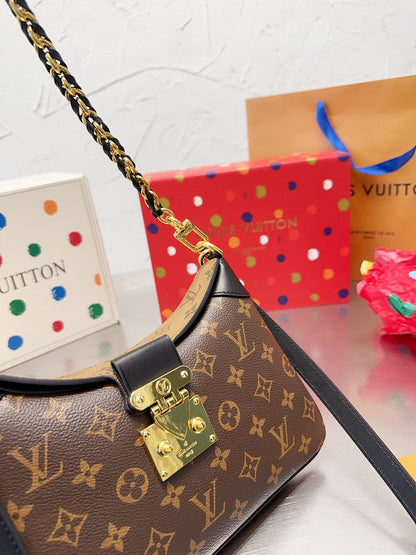 Franco Shops - Louis Vuittons  - 14949