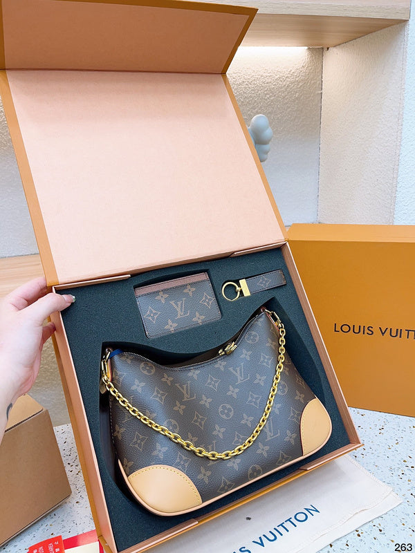 Franco Shops - Louis Vuittons  - 14975