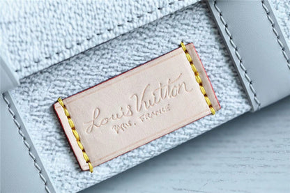 Franco Shops - Louis Vuittons  - 10038