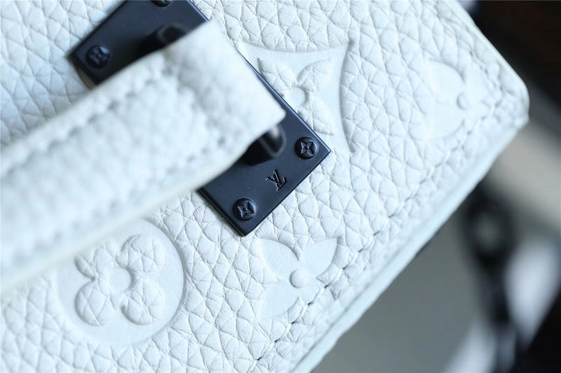 Franco Shops - Louis Vuittons  - 10110