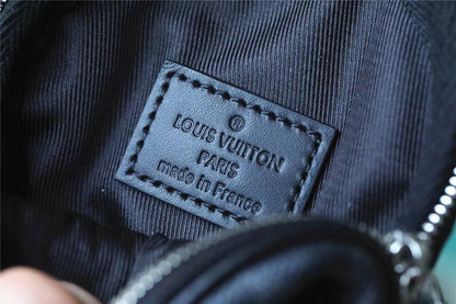 Franco Shops - Louis Vuittons  - 9953