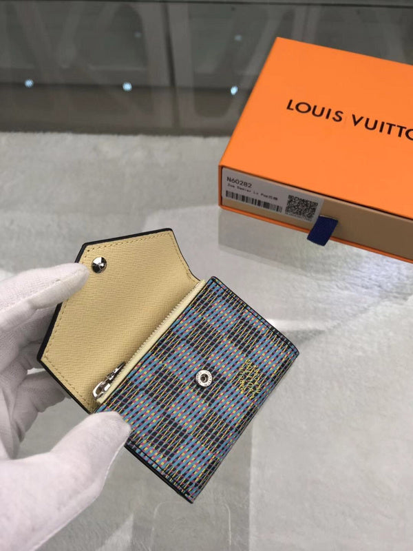 Franco Shops - Louis Vuittons  - 9170