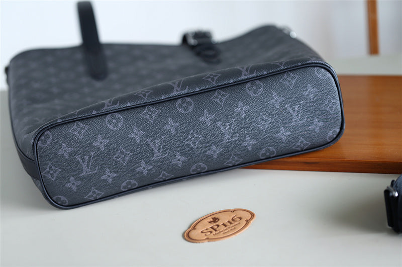 Franco Shops - Louis Vuittons  - 9845