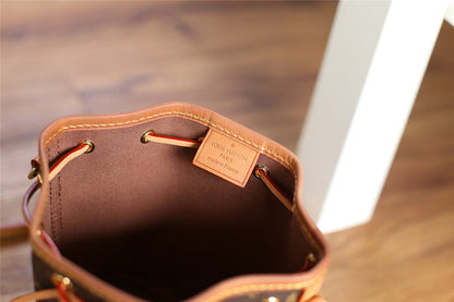Franco Shops - Louis Vuittons  - 9390