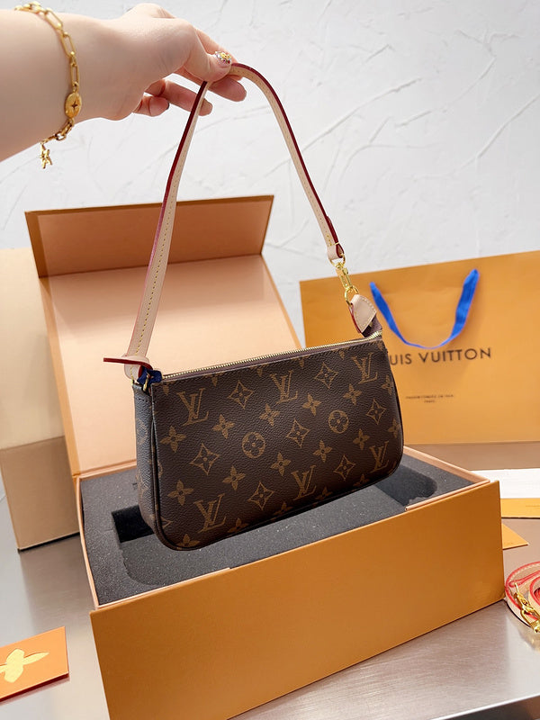 Franco Shops - Louis Vuittons  - 14881