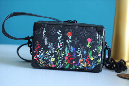 Franco Shops - Louis Vuittons  - 10149