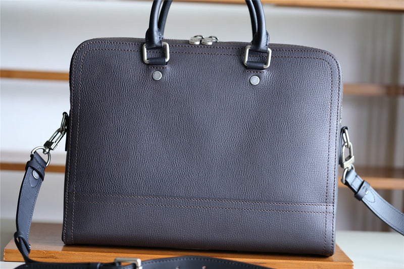 Franco Shops - Louis Vuittons  - 9872