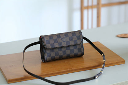 Franco Shops - Louis Vuittons  - 9389