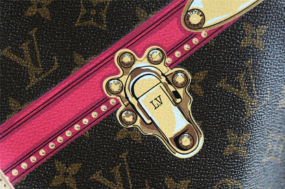 Franco Shops - Louis Vuittons  - 9439