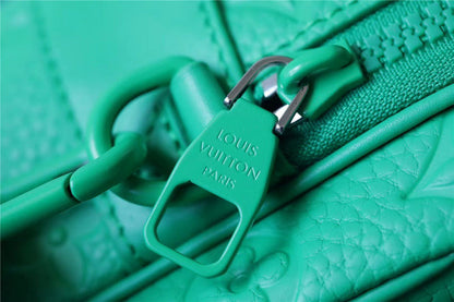 Franco Shops - Louis Vuittons  - 10082