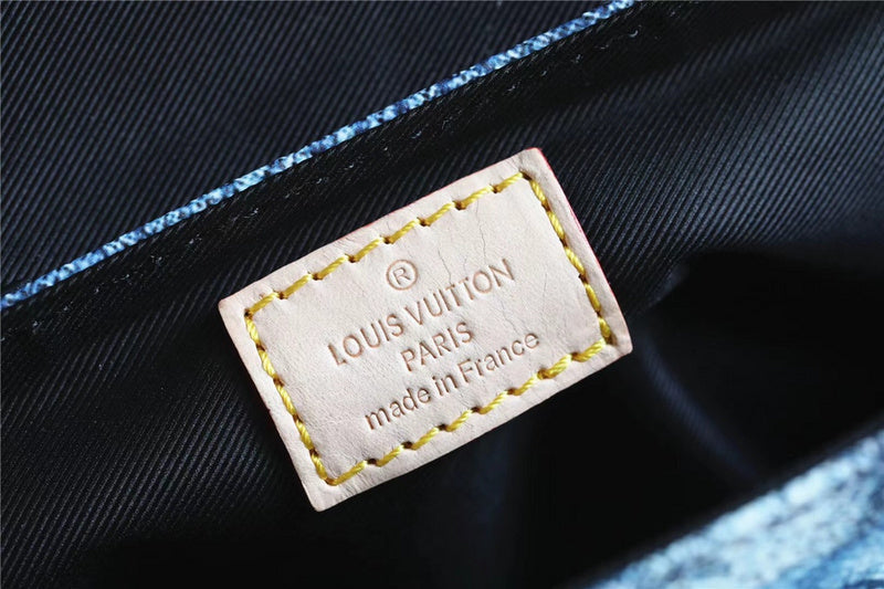 Franco Shops - Louis Vuittons  - 10039
