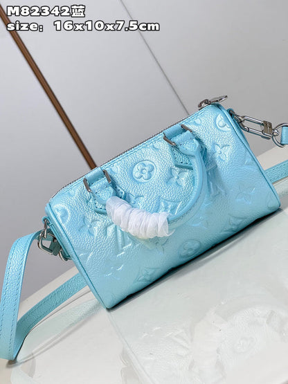 Franco Shops - Louis Vuittons  - 15392
