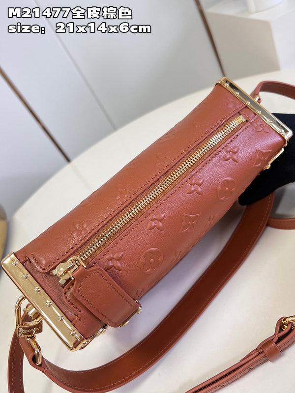 Franco Shops - Louis Vuittons  - 15334