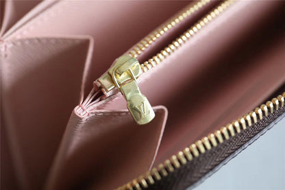 Franco Shops - Louis Vuittons  - 9222