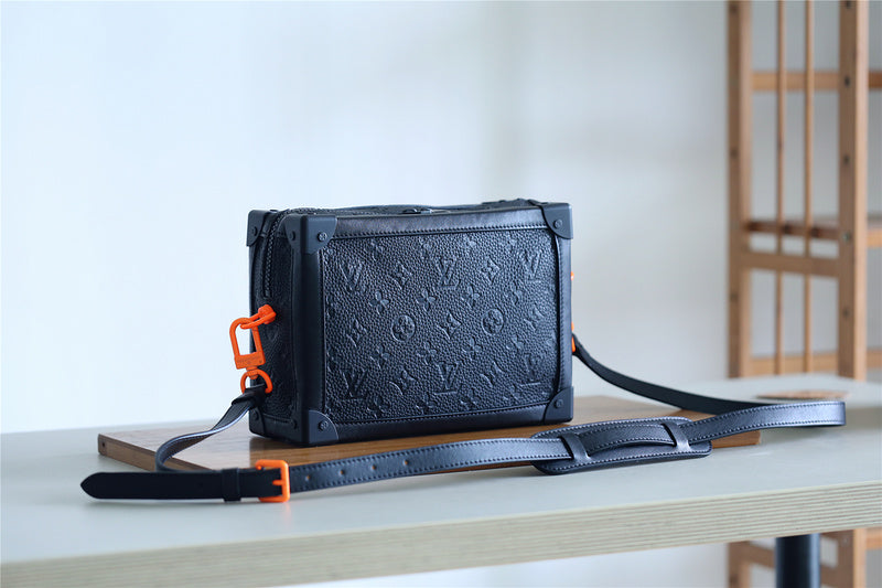 Franco Shops - Louis Vuittons  - 10186