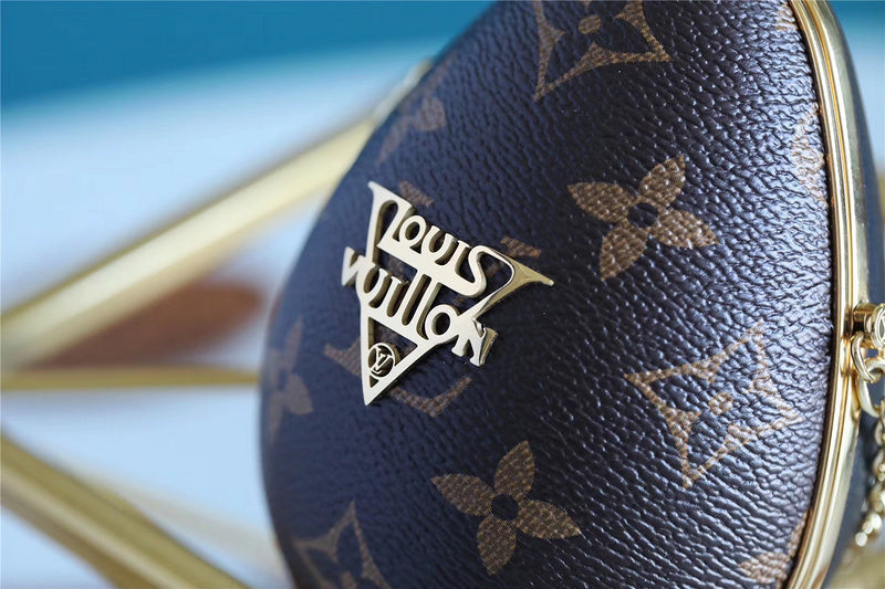 Franco Shops - Louis Vuittons  - 9422
