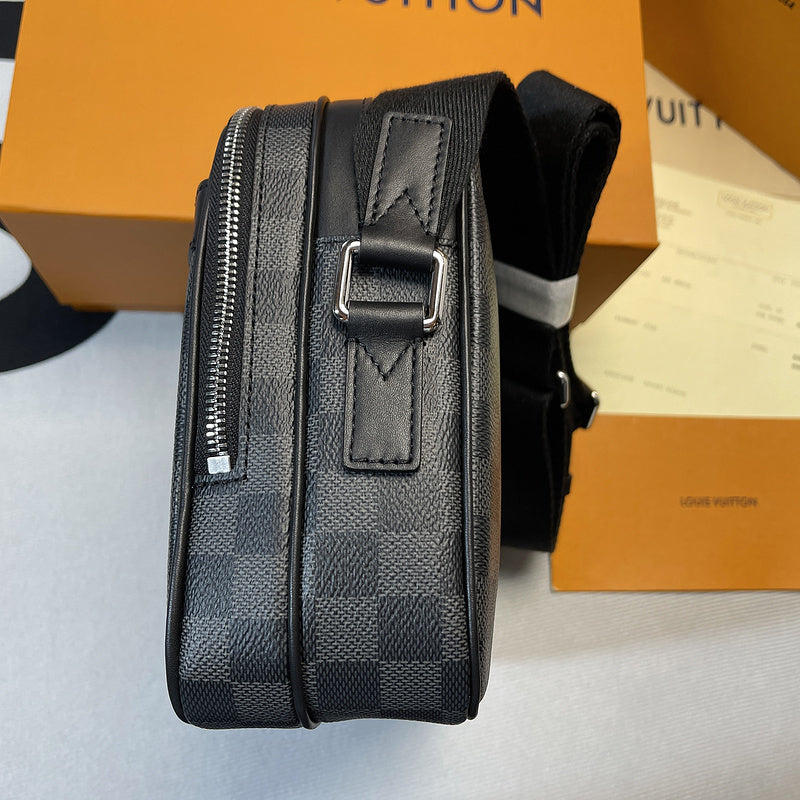 Franco Shops - Louis Vuittons  - 10075