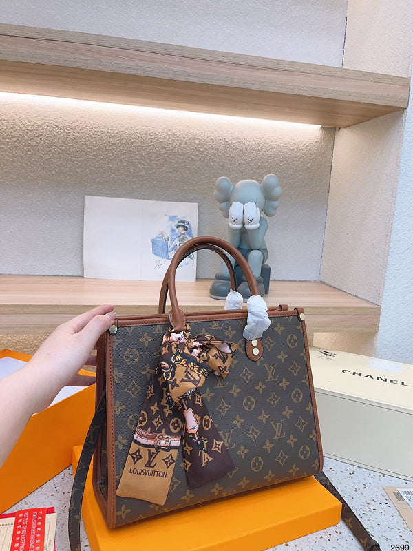 Franco Shops - Louis Vuittons  - 14901