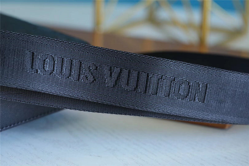 Franco Shops - Louis Vuittons  - 10111