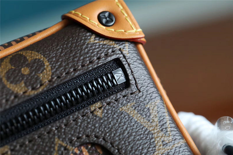 Franco Shops - Louis Vuittons  - 10162