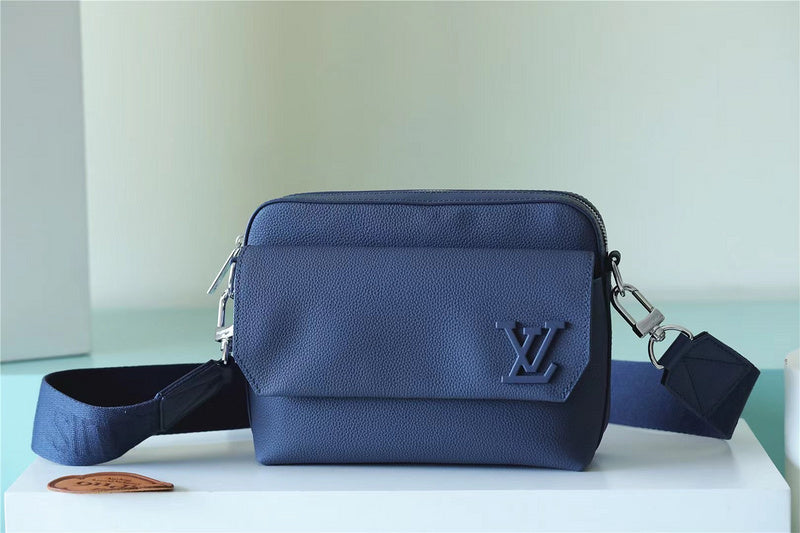 Franco Shops - Louis Vuittons  - 9931