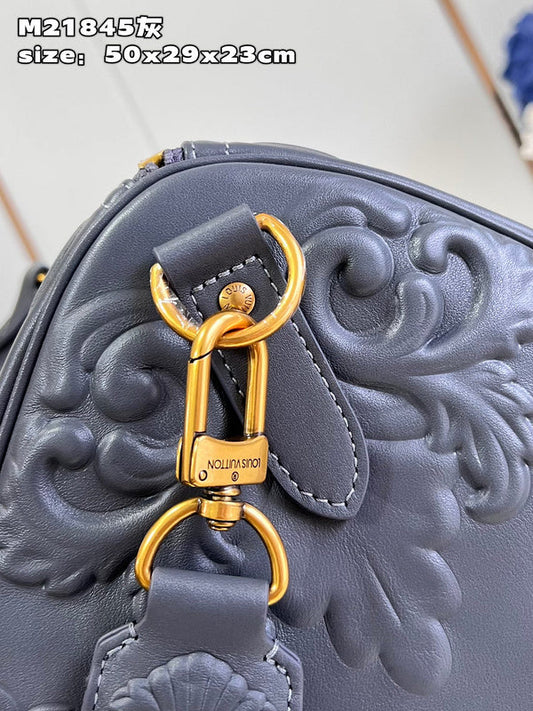 Franco Shops - Louis Vuittons  - 15371