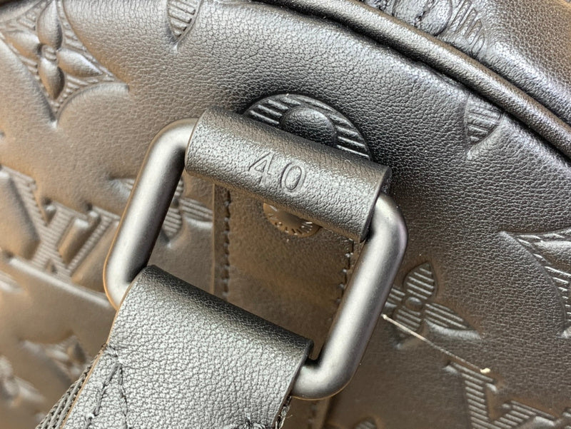 Franco Shops - Louis Vuittons  - 15310