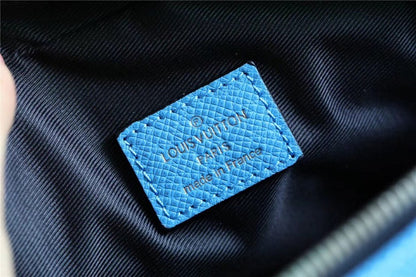Franco Shops - Louis Vuittons  - 10199