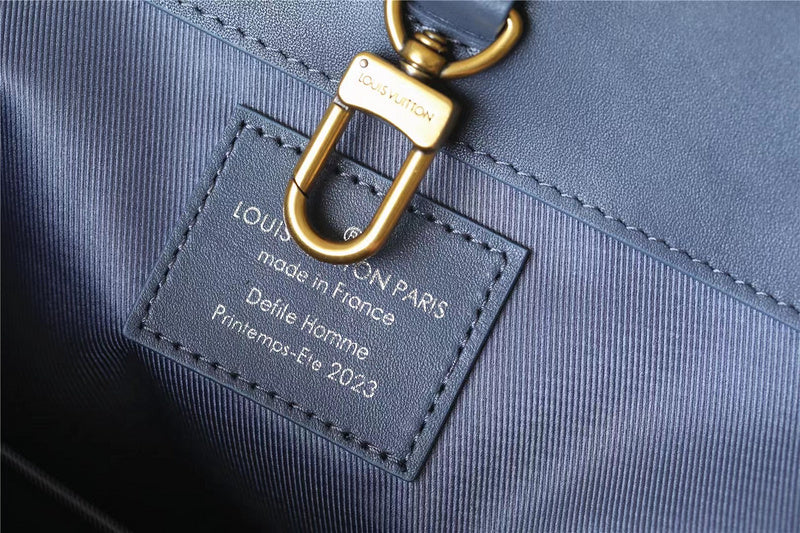 Franco Shops - Louis Vuittons  - 9786