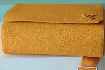 Franco Shops - Louis Vuittons  - 9988
