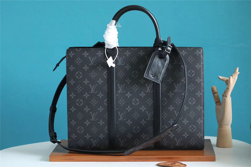 Franco Shops - Louis Vuittons  - 9833