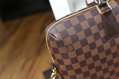 Franco Shops - Louis Vuittons  - 9873