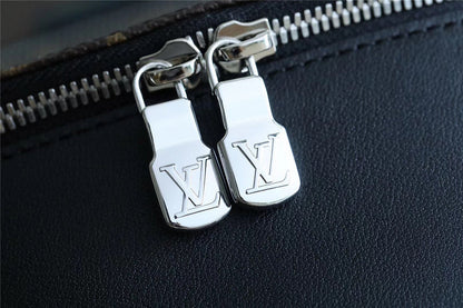 Franco Shops - Louis Vuittons  - 9633