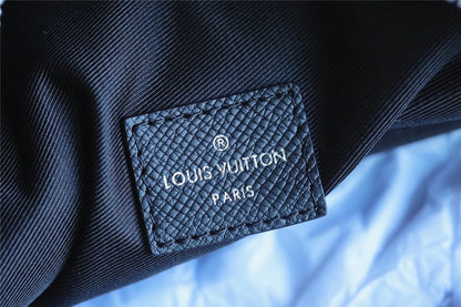 Franco Shops - Louis Vuittons  - 9579
