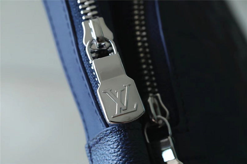 Franco Shops - Louis Vuittons  - 9959