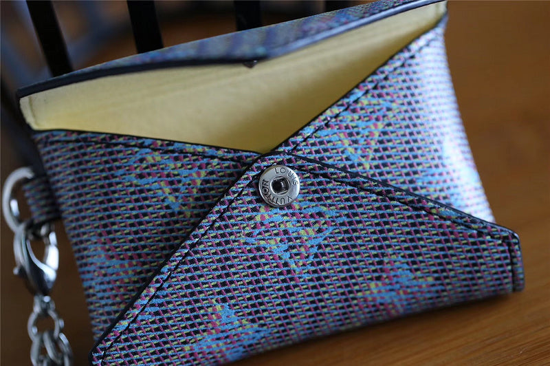 Franco Shops - Louis Vuittons  - 9337