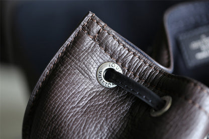 Franco Shops - Louis Vuittons  - 9752