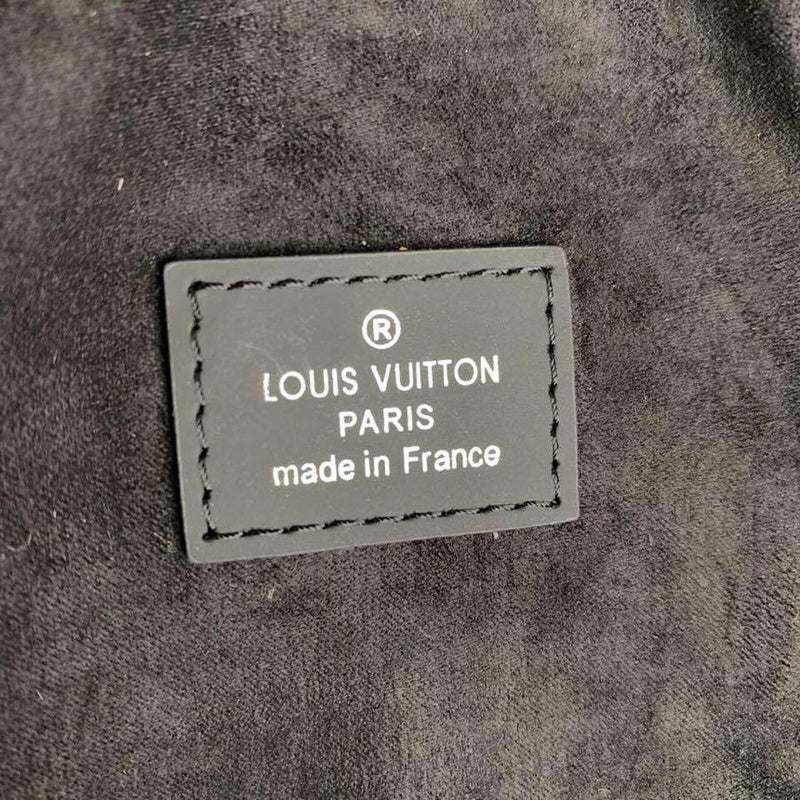 Franco Shops - Louis Vuittons  - 15571