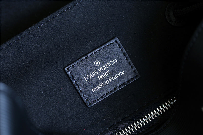 Franco Shops - Louis Vuittons  - 9692