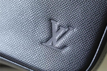 Franco Shops - Louis Vuittons  - 9794
