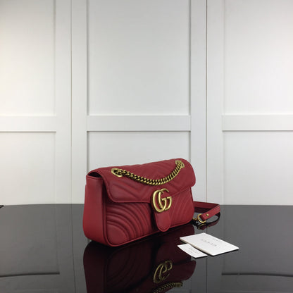 BOLSA GUCCI MARMONT PEQUENA 26