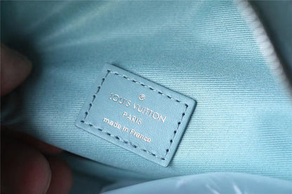Franco Shops - Louis Vuittons  - 9558