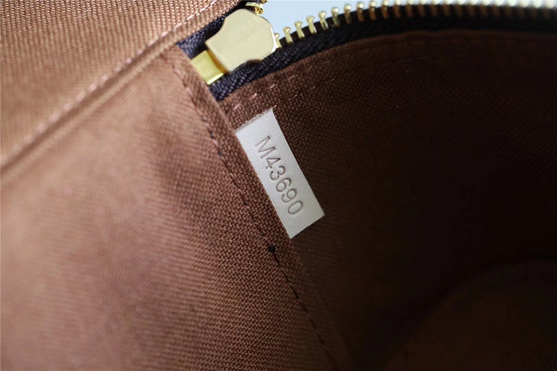 Franco Shops - Louis Vuittons  - 9205