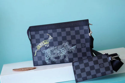 Franco Shops - Louis Vuittons  - 10032
