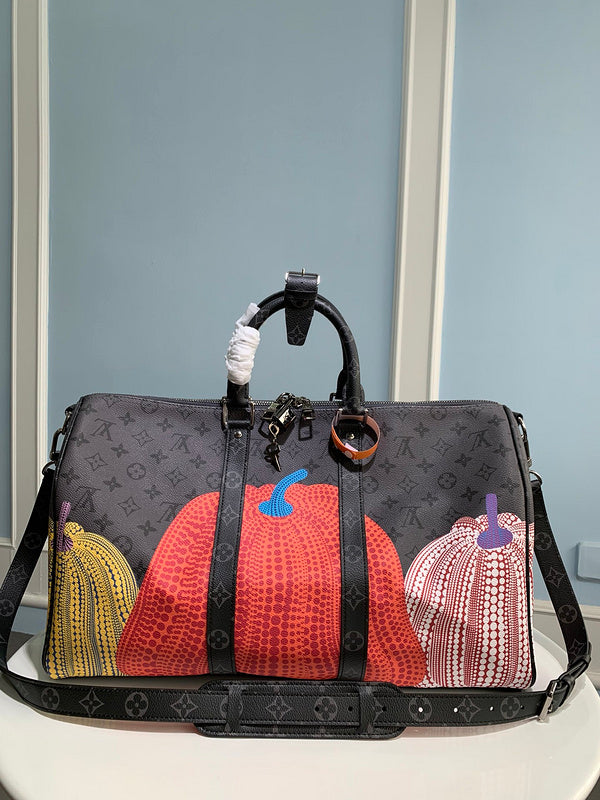 Franco Shops - Louis Vuittons  - 15500