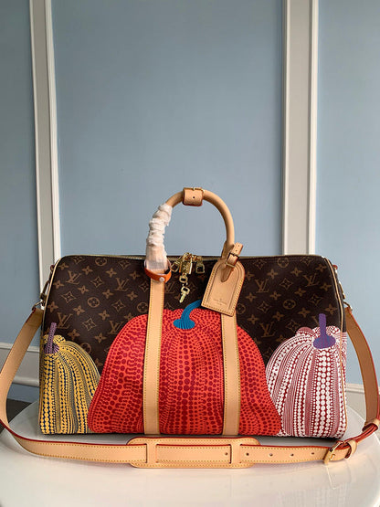 Franco Shops - Louis Vuittons  - 15499