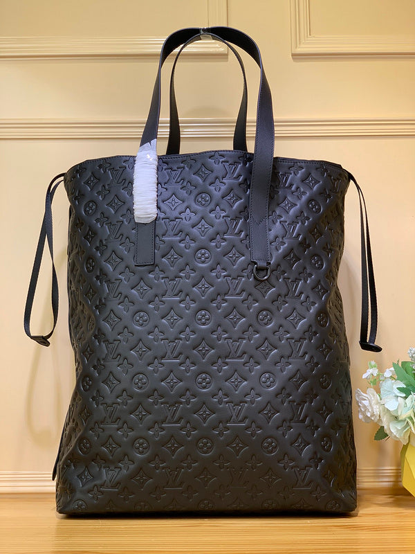 Franco Shops - Louis Vuittons  - 15311